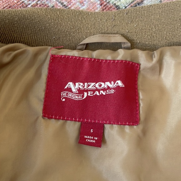 Arizona Jeans Tan Quilted Puffer Vest - Picture 4 of 6